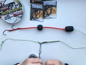 Два поплавці й копійчана хитрість: ідеальний монтаж на сома для стоячої води, який не збивається
